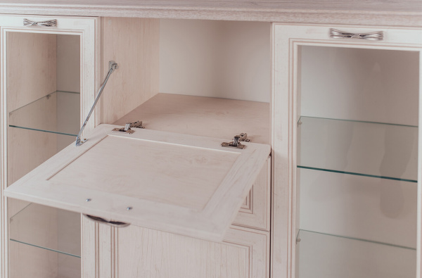 Шкаф с витриной 2V2D1S МОНАКО