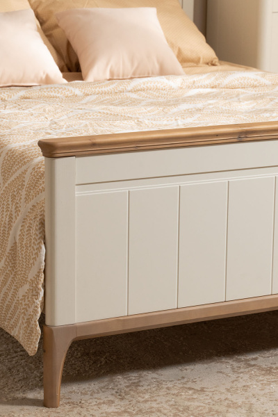 Кровать двуспальная Вида №14