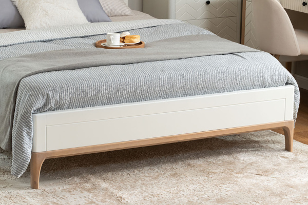 Кровать двуспальная Вида №3