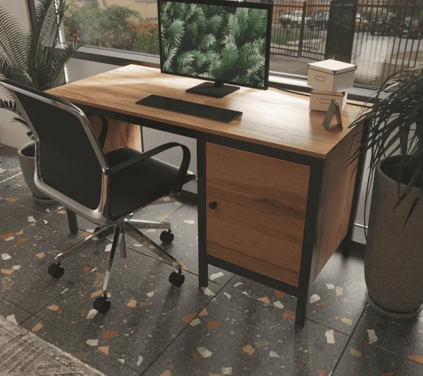 Стол письменный ЛОФТ BIU/130