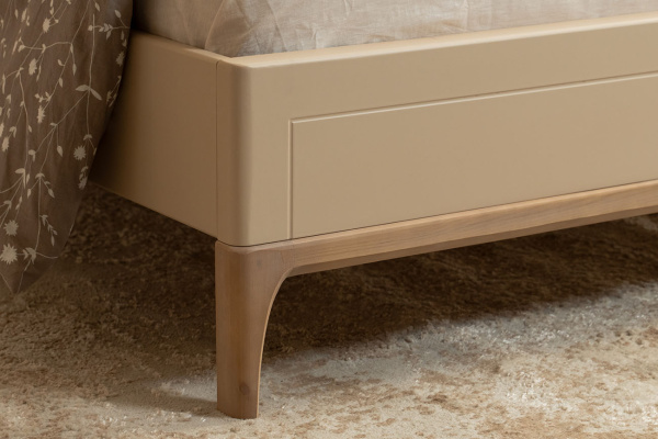 Кровать двуспальная Вида №11