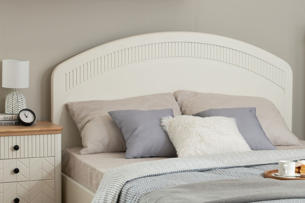 Кровать двуспальная Вида №3