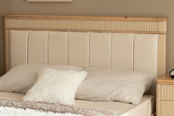 Кровать мягкая односпальная Вида №12